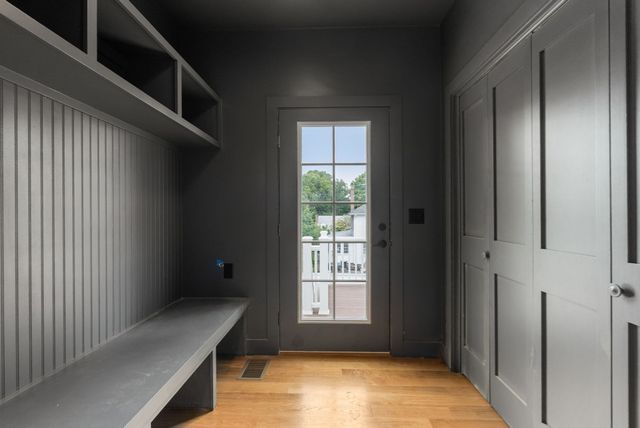6 Kinsale Lane, Boston, MA 02136