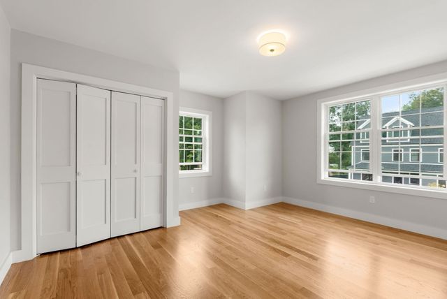 6 Kinsale Lane, Boston, MA 02136