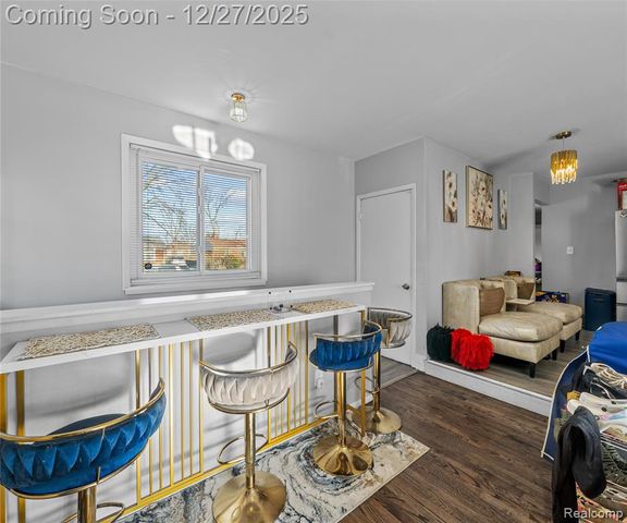 34841 Lynn Drive, Romulus, MI 48174