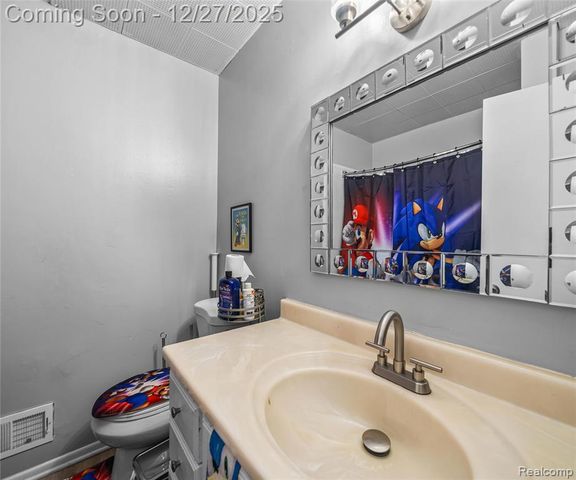 34841 Lynn Drive, Romulus, MI 48174