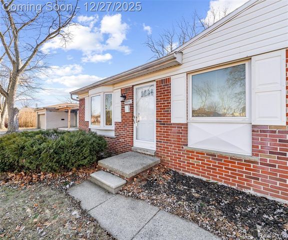 34841 Lynn Drive, Romulus, MI 48174