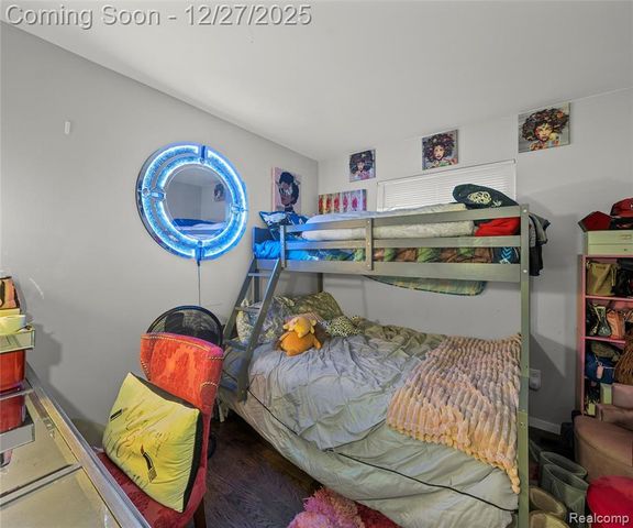 34841 Lynn Drive, Romulus, MI 48174