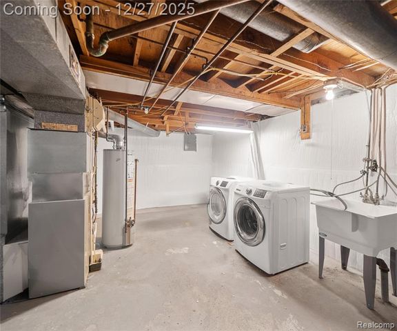 34841 Lynn Drive, Romulus, MI 48174