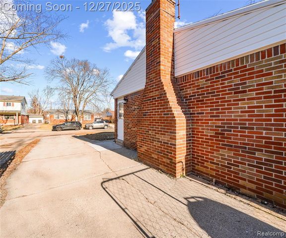 34841 Lynn Drive, Romulus, MI 48174