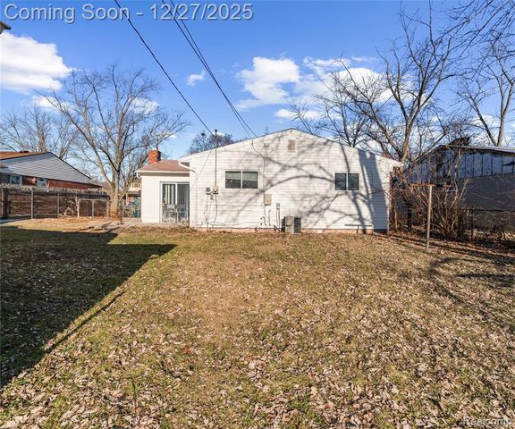 34841 Lynn Drive, Romulus, MI 48174