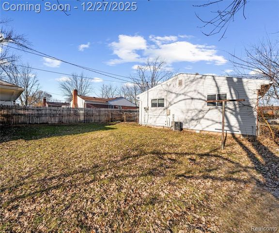 34841 Lynn Drive, Romulus, MI 48174