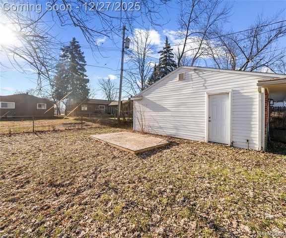 34841 Lynn Drive, Romulus, MI 48174