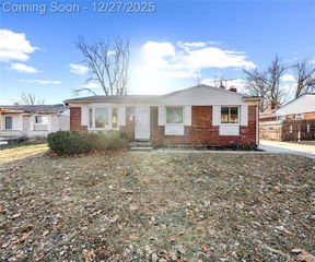 34841 Lynn Drive, Romulus, MI 48174