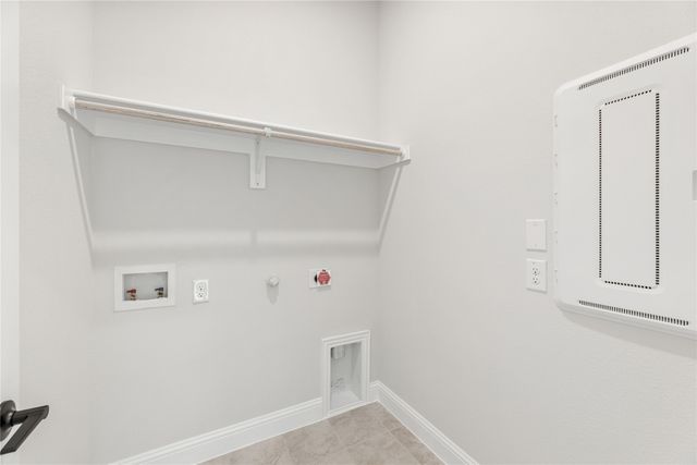 169 Creekside Drive, Sanger, TX 76266