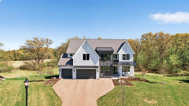 10485 56th Place N, Lake Elmo, MN 55042