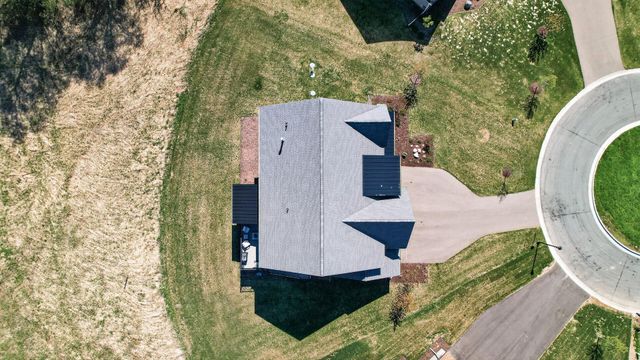 10485 56th Place N, Lake Elmo, MN 55042