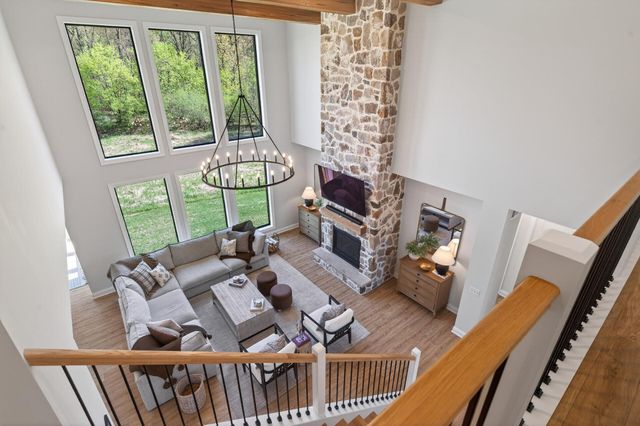 10485 56th Place N, Lake Elmo, MN 55042