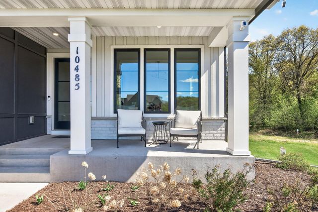 10485 56th Place N, Lake Elmo, MN 55042