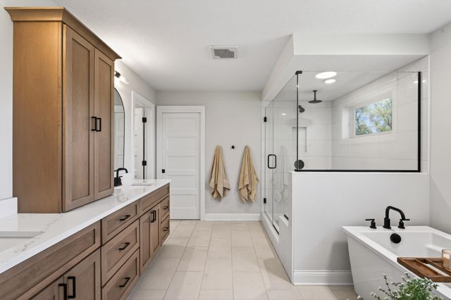 10485 56th Place N, Lake Elmo, MN 55042