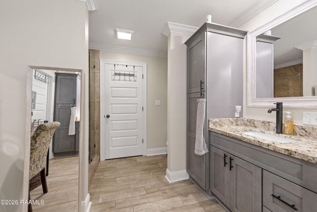 102 Beechwood Drive, Lafayette, LA 70503
