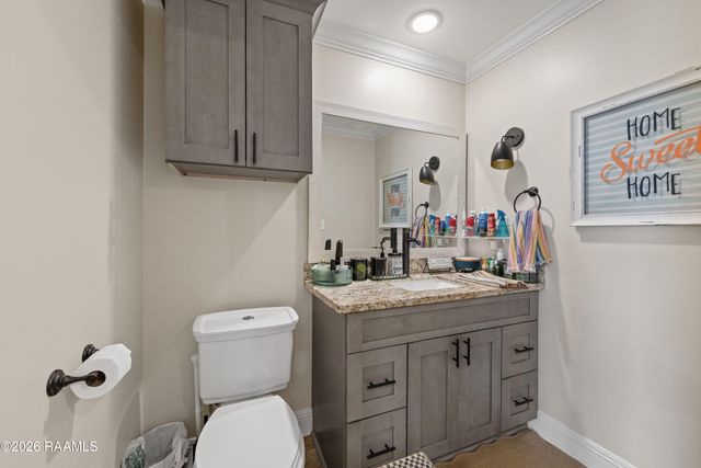 102 Beechwood Drive, Lafayette, LA 70503