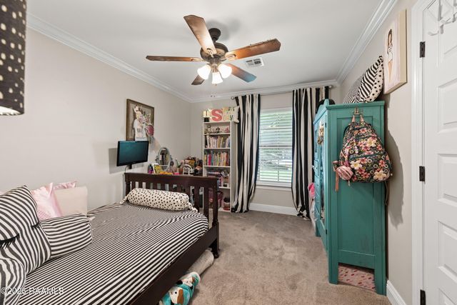 102 Beechwood Drive, Lafayette, LA 70503