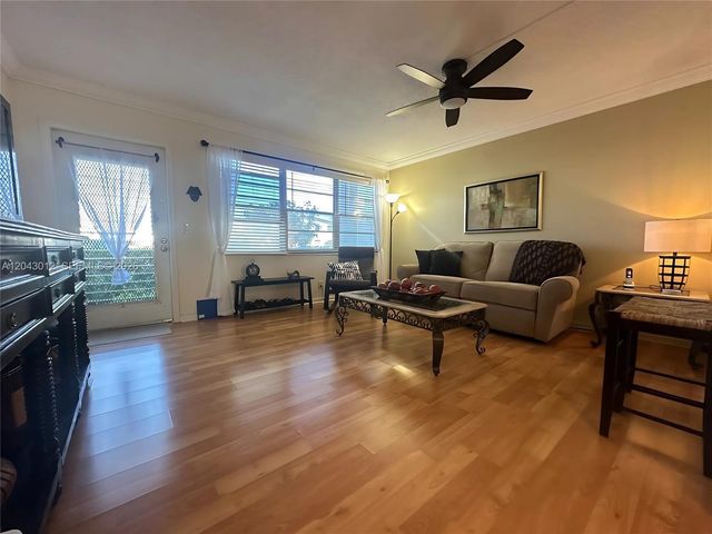 1009 Harwood C 1009, Deerfield Beach, FL 33442