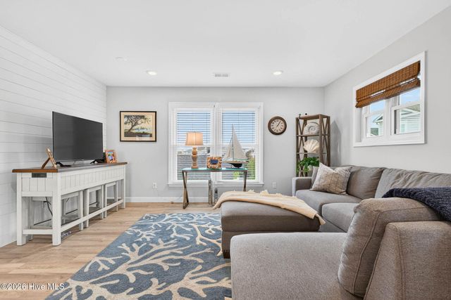 414 37th Street, Sunset Beach, NC 28468