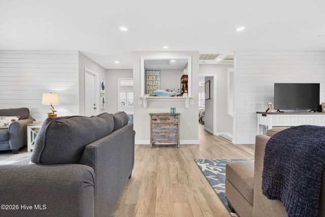 414 37th Street, Sunset Beach, NC 28468