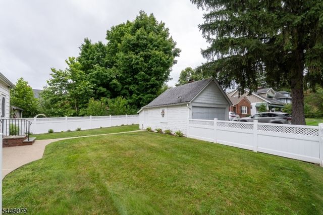 39 Brookdale Ave, Verona Twp., NJ 07044