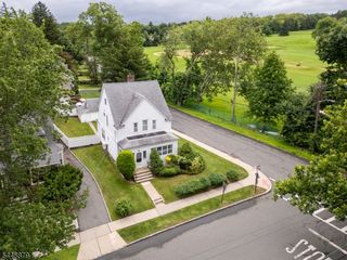 39 Brookdale Ave, Verona Twp., NJ 07044