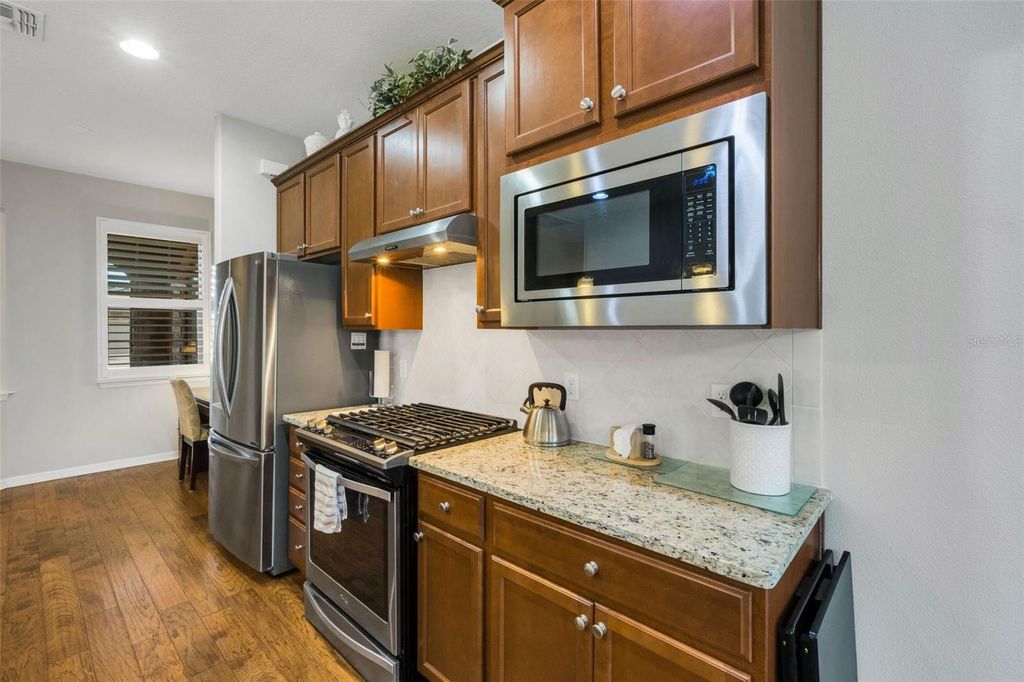 Image 16 of property listing at 349 TOLDEDO ROAD, Davenport, FL 33837