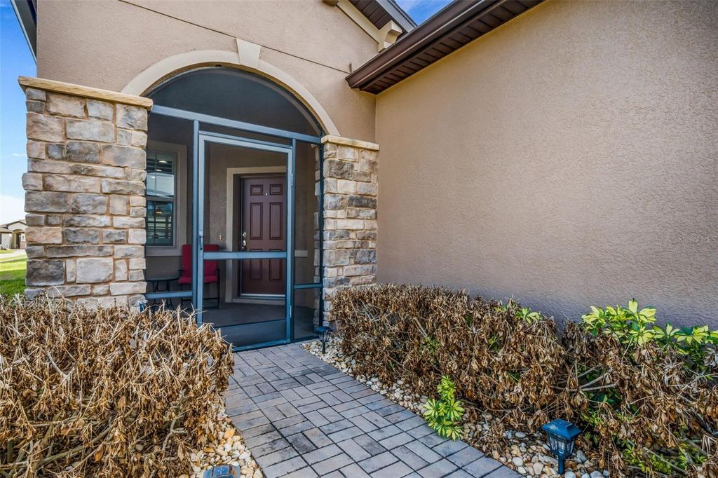 Image 3 of property listing at 349 TOLDEDO ROAD, Davenport, FL 33837