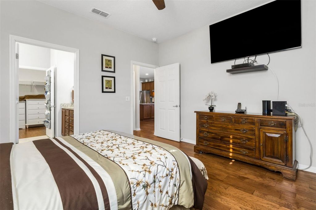 Image 23 of property listing at 349 TOLDEDO ROAD, Davenport, FL 33837