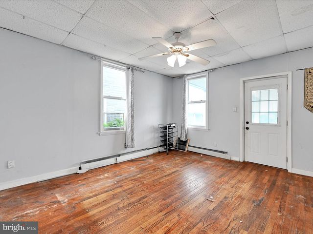 543 W MAIN AVENUE, Myerstown, PA 17067
