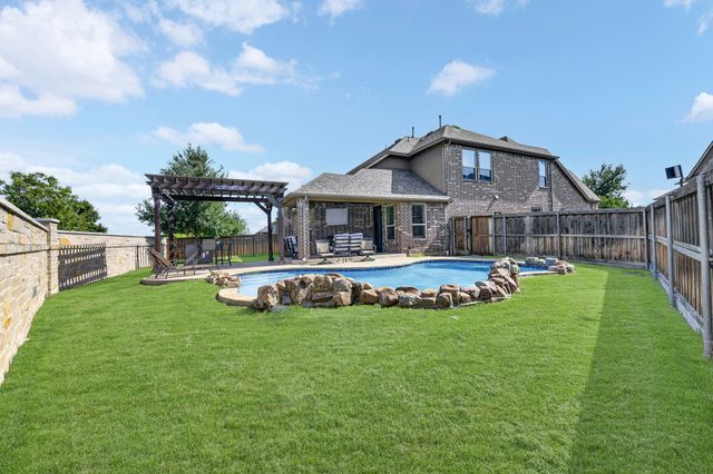 8032 Deep Water Cove, Mckinney, TX 75071