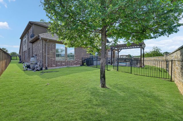 8032 Deep Water Cove, Mckinney, TX 75071