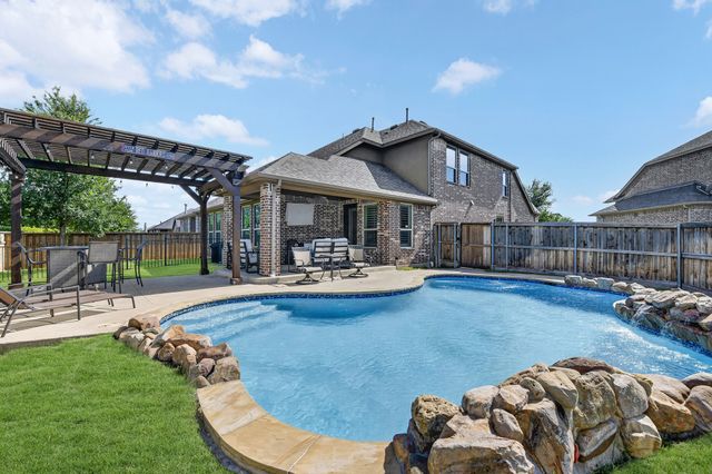 8032 Deep Water Cove, Mckinney, TX 75071
