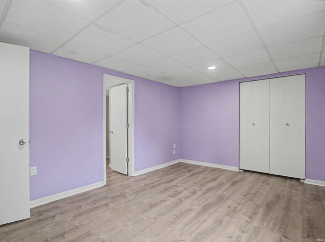 2577 Juanita Avenue, Wadesville, IN 47638
