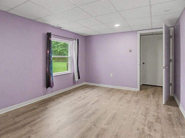 2577 Juanita Avenue, Wadesville, IN 47638