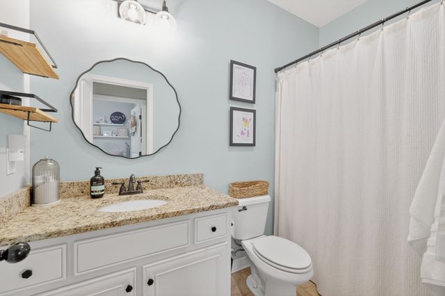 232 Waldron View Dr, Murfreesboro, TN 37130