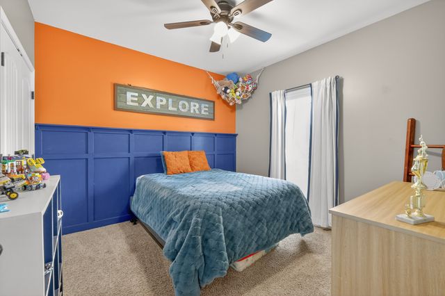 232 Waldron View Dr, Murfreesboro, TN 37130