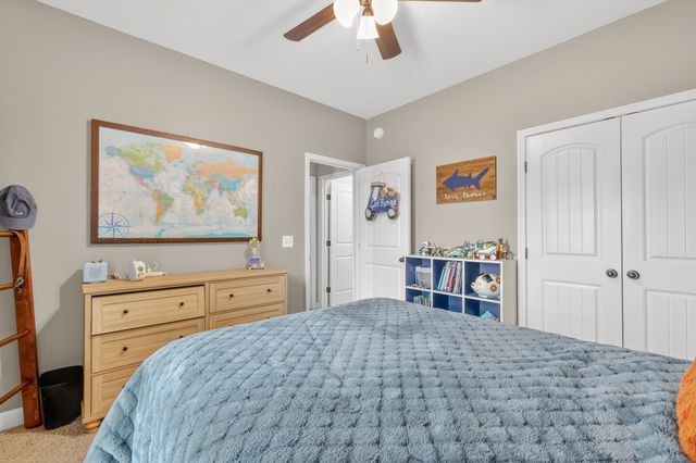 232 Waldron View Dr, Murfreesboro, TN 37130