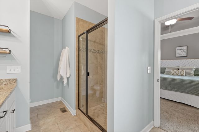 232 Waldron View Dr, Murfreesboro, TN 37130