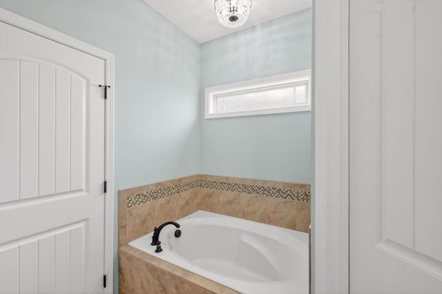 232 Waldron View Dr, Murfreesboro, TN 37130