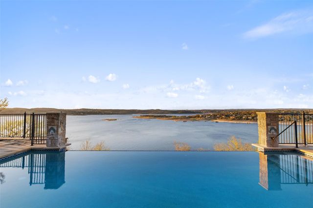 5 Water Front Ave, Lakeway, TX 78734