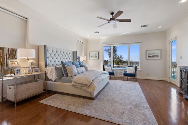 5 Water Front Ave, Lakeway, TX 78734