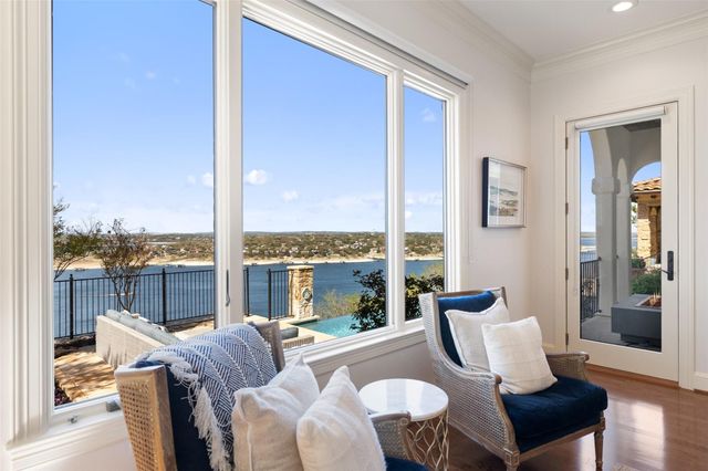 5 Water Front Ave, Lakeway, TX 78734