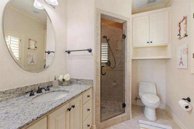 5 Water Front Ave, Lakeway, TX 78734