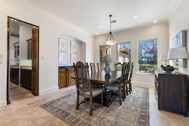 5 Water Front Ave, Lakeway, TX 78734