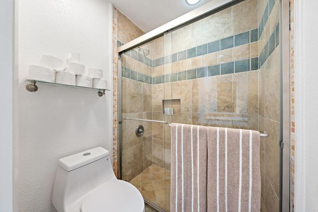 10101 Oak Bark Lane, Palm Beach Gardens, FL 33410