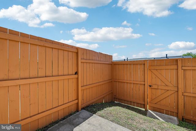 6454 COLONIAL KNLS, Glen Burnie, MD 21061