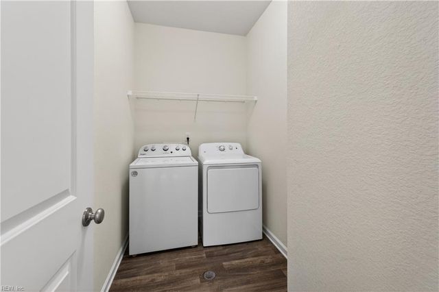 109 Air Station DR, Virginia Beach, VA 23454