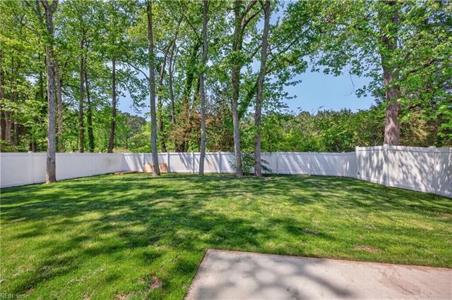 109 Air Station DR, Virginia Beach, VA 23454