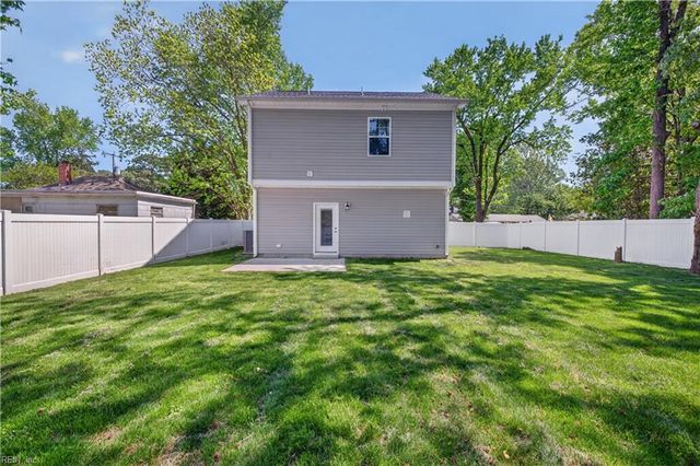 109 Air Station DR, Virginia Beach, VA 23454